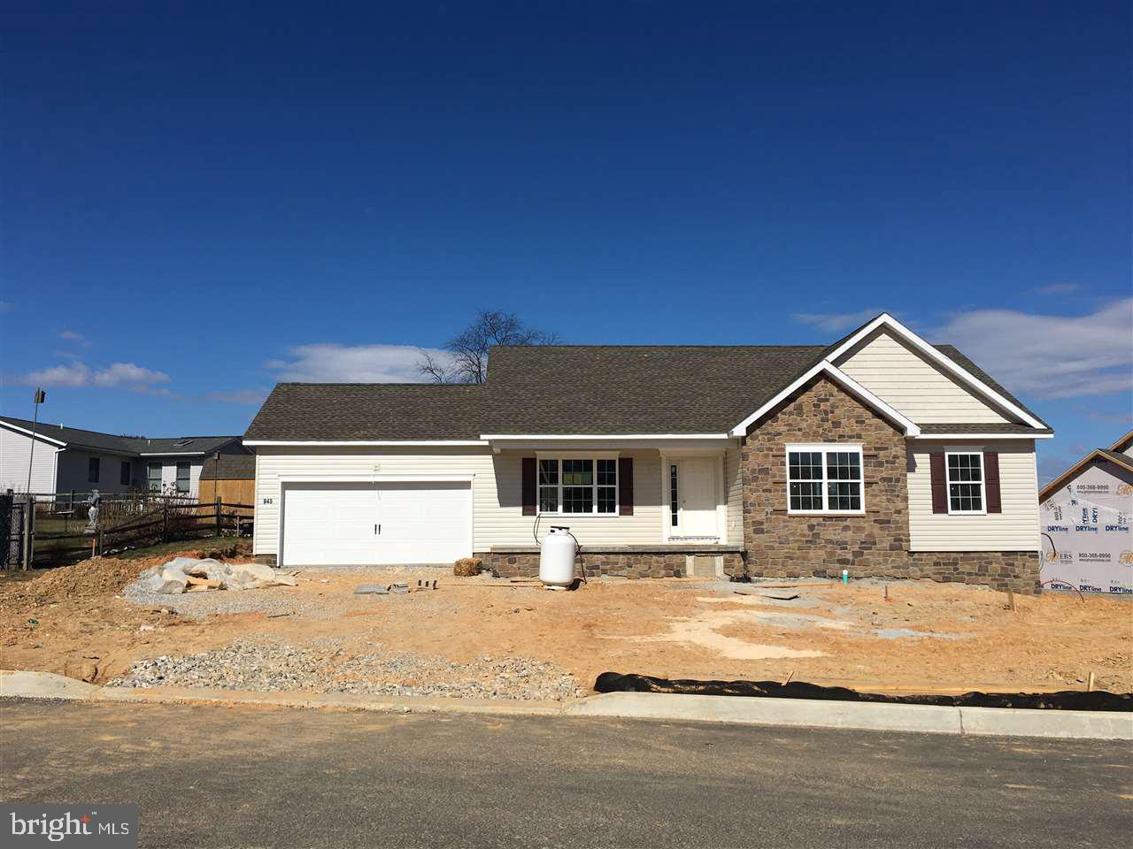 945 Friar Run, Unit 1 Hanover, PA 17331 - Photo 10 of 12 Gallery Image 10