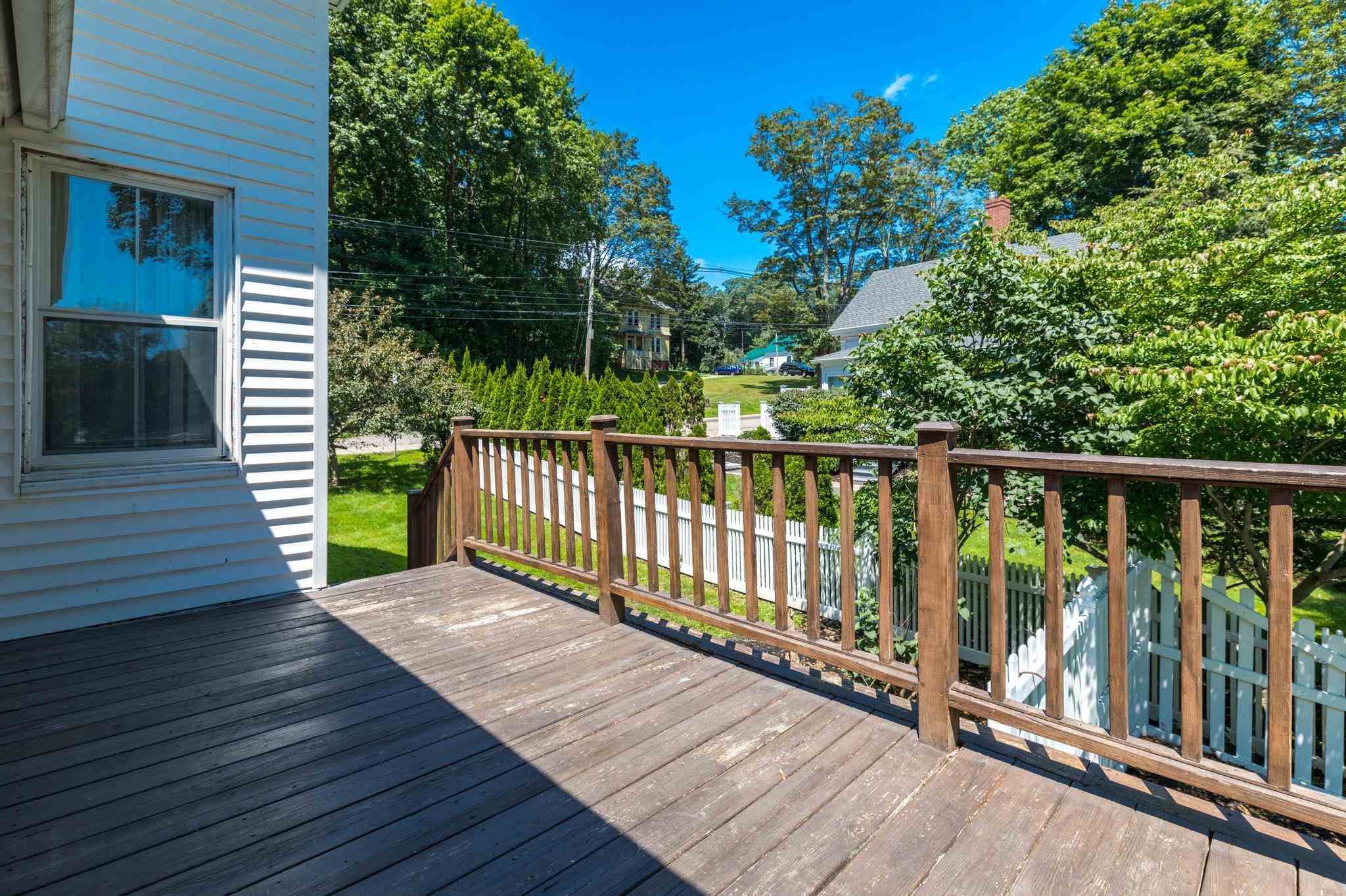 57 Long Sands Road York, ME 03909 - Photo 11 of 40