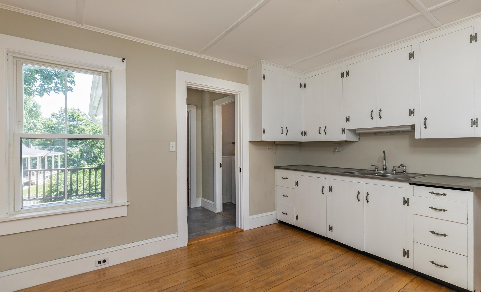 57 Long Sands Road York, ME 03909 - Photo 12 of 40