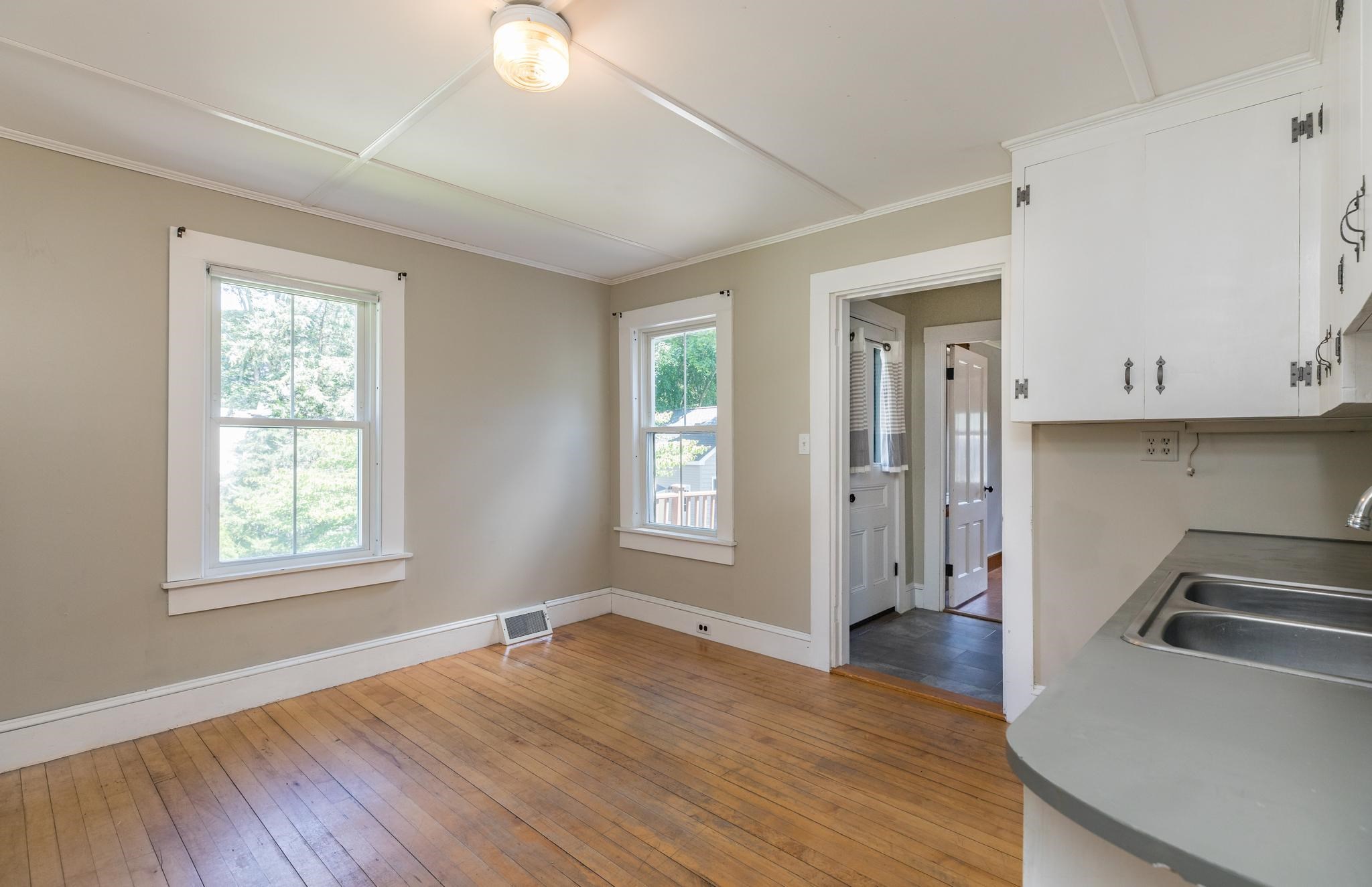 57 Long Sands Road York, ME 03909 - Photo 14 of 40