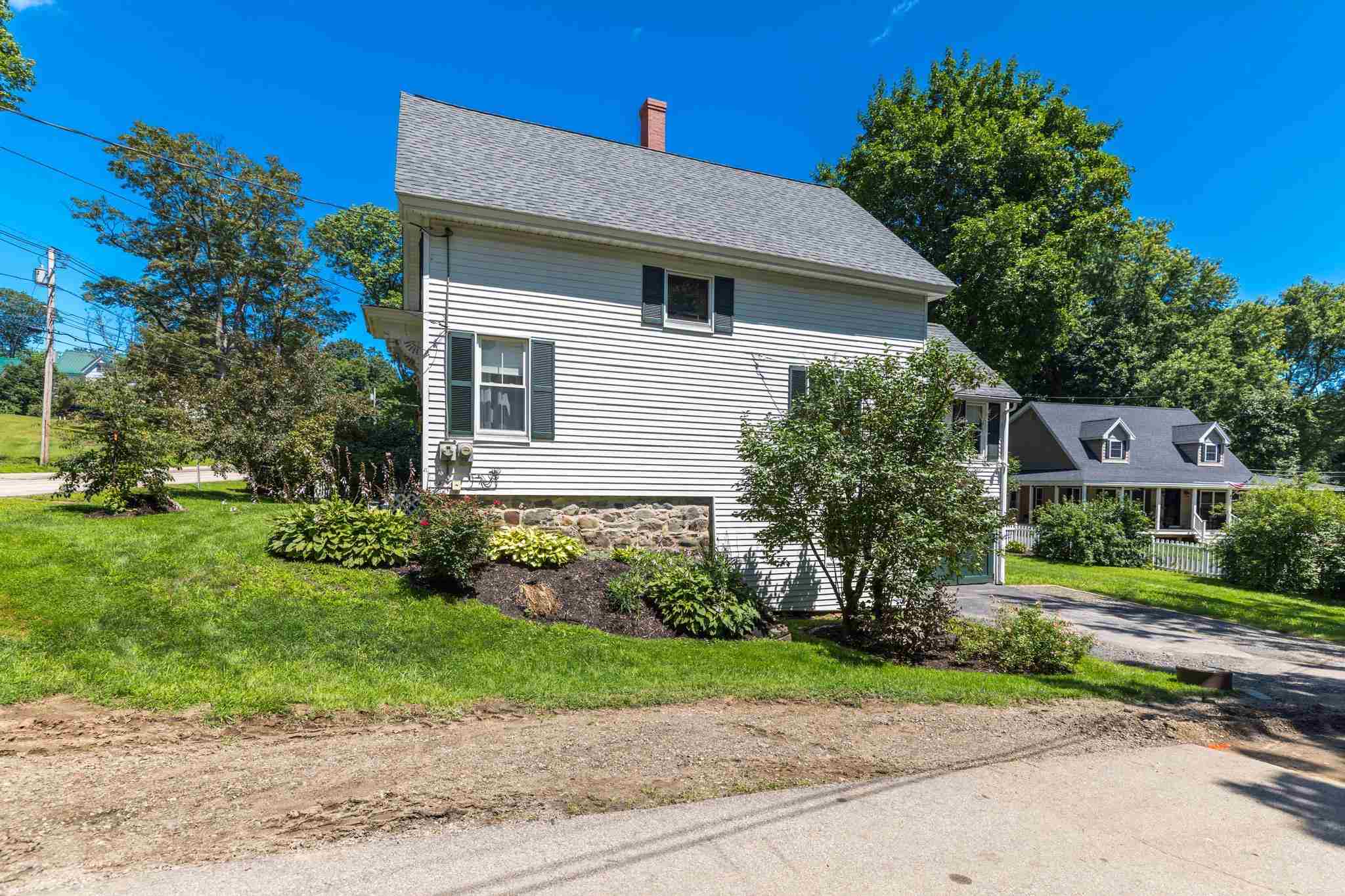 57 Long Sands Road York, ME 03909 - Photo 3 of 40