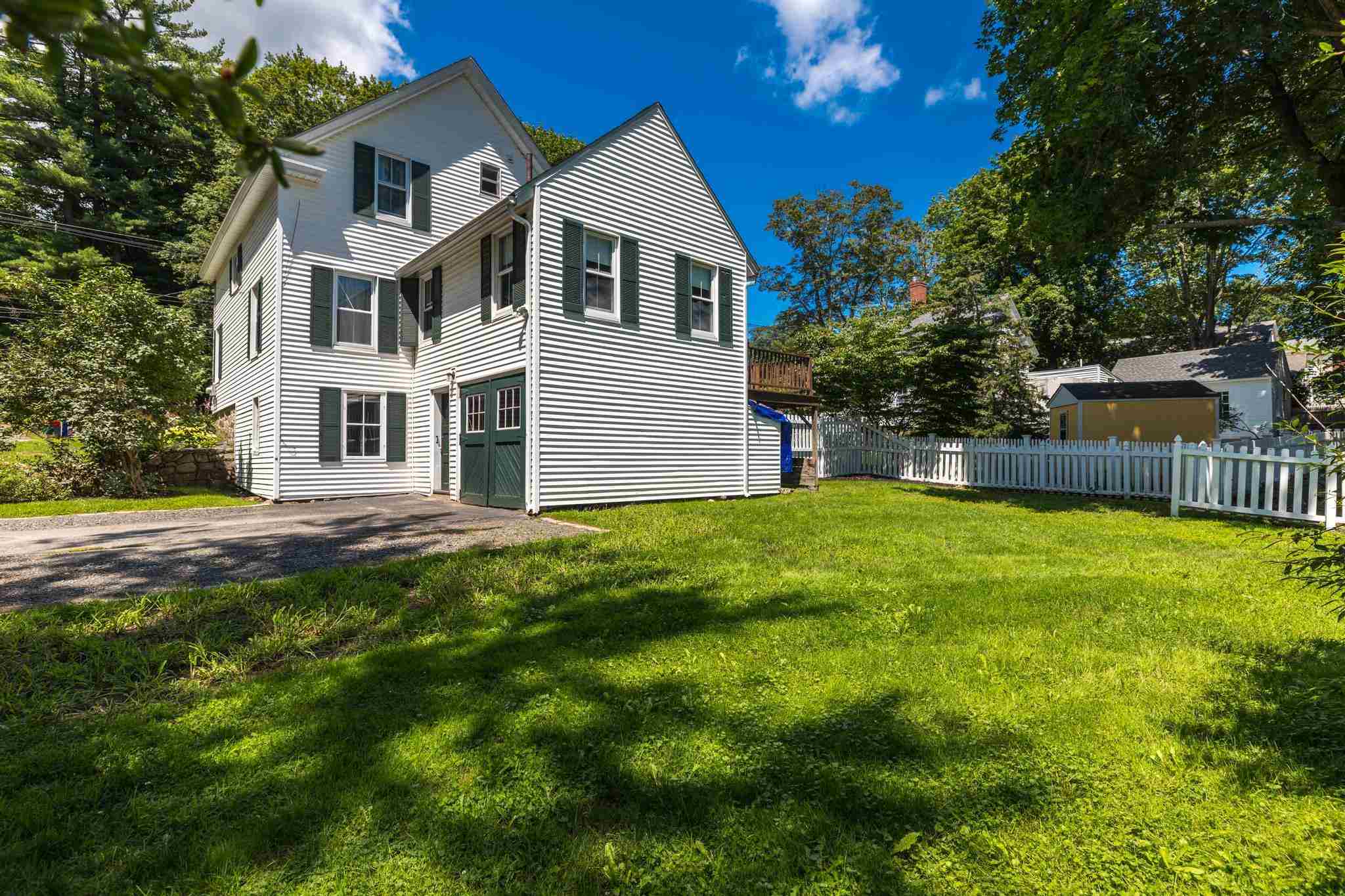 57 Long Sands Road York, ME 03909 - Photo 5 of 40