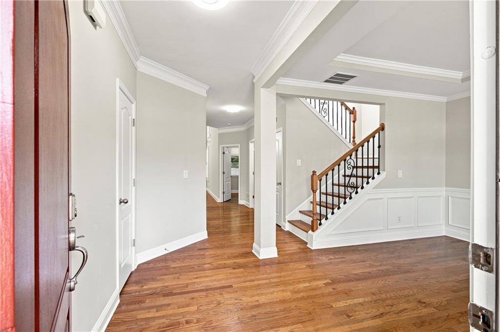 3135 Carrick Road Cumming, GA 30040 - Photo 4 of 39 Gallery Image 4