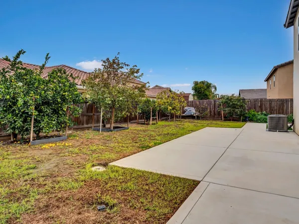 $579,999 | 1672 Thistle Lane, Los Banos, CA 93635
