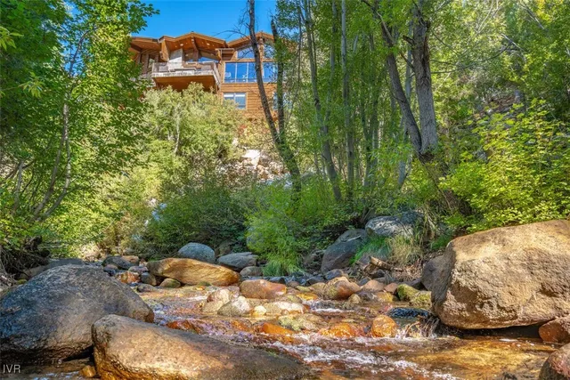 $7,000,000 | 951 Divot Court, Incline Village, NV 89451