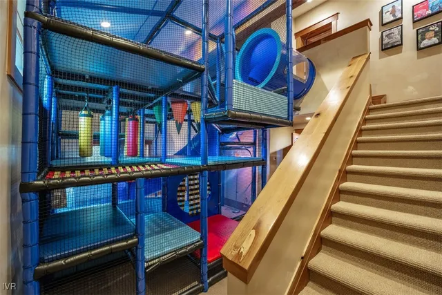 $7,000,000 | 951 Divot Court, Incline Village, NV 89451