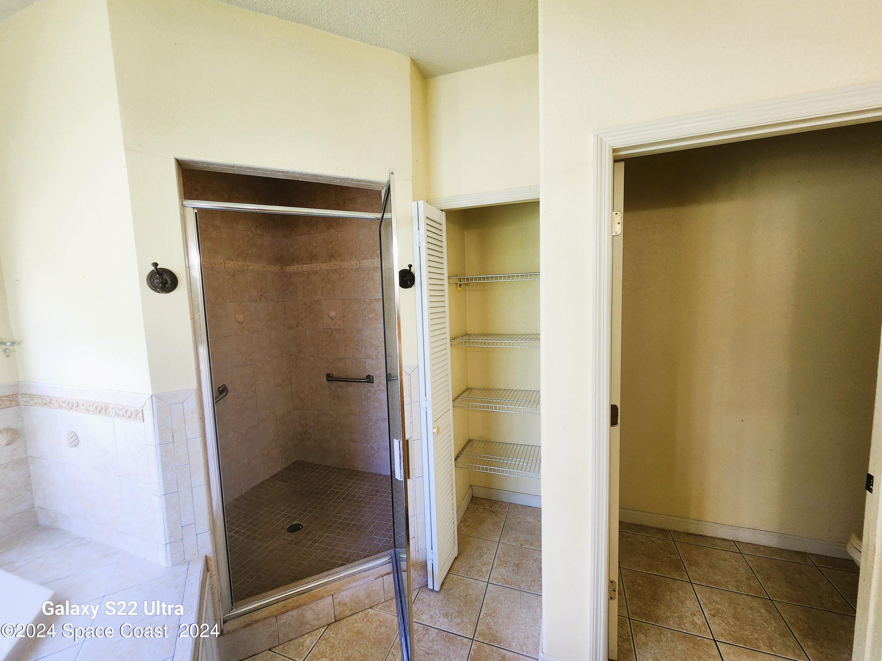 253 Saybrook Road Southwest Palm Bay, FL 32908 - Photo 29 of 37 20240929_141107