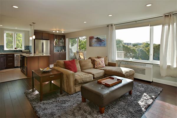 216 St Paul Street, Unit 604 Brookline, MA 02446 - Photo 2 of 8