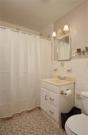 216 St Paul Street, Unit 604 Brookline, MA 02446 - Photo 7 of 8