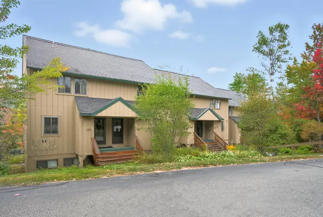 $199,000 | 3 Chippewa Way, Unit 23, Waterville Valley, NH 03215