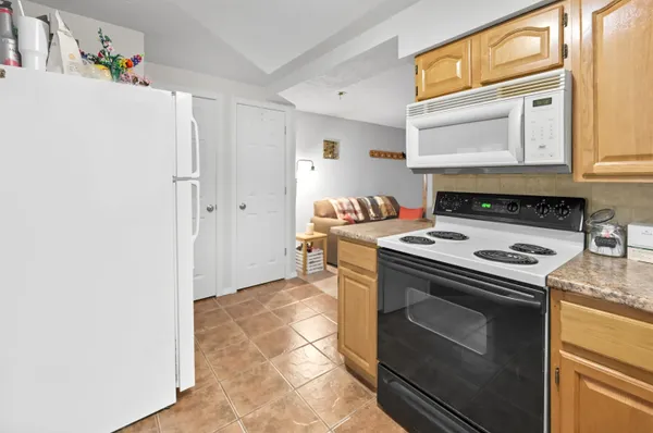 $189,900 | 3 Chippewa Way, Unit 23, Waterville Valley, NH 03215