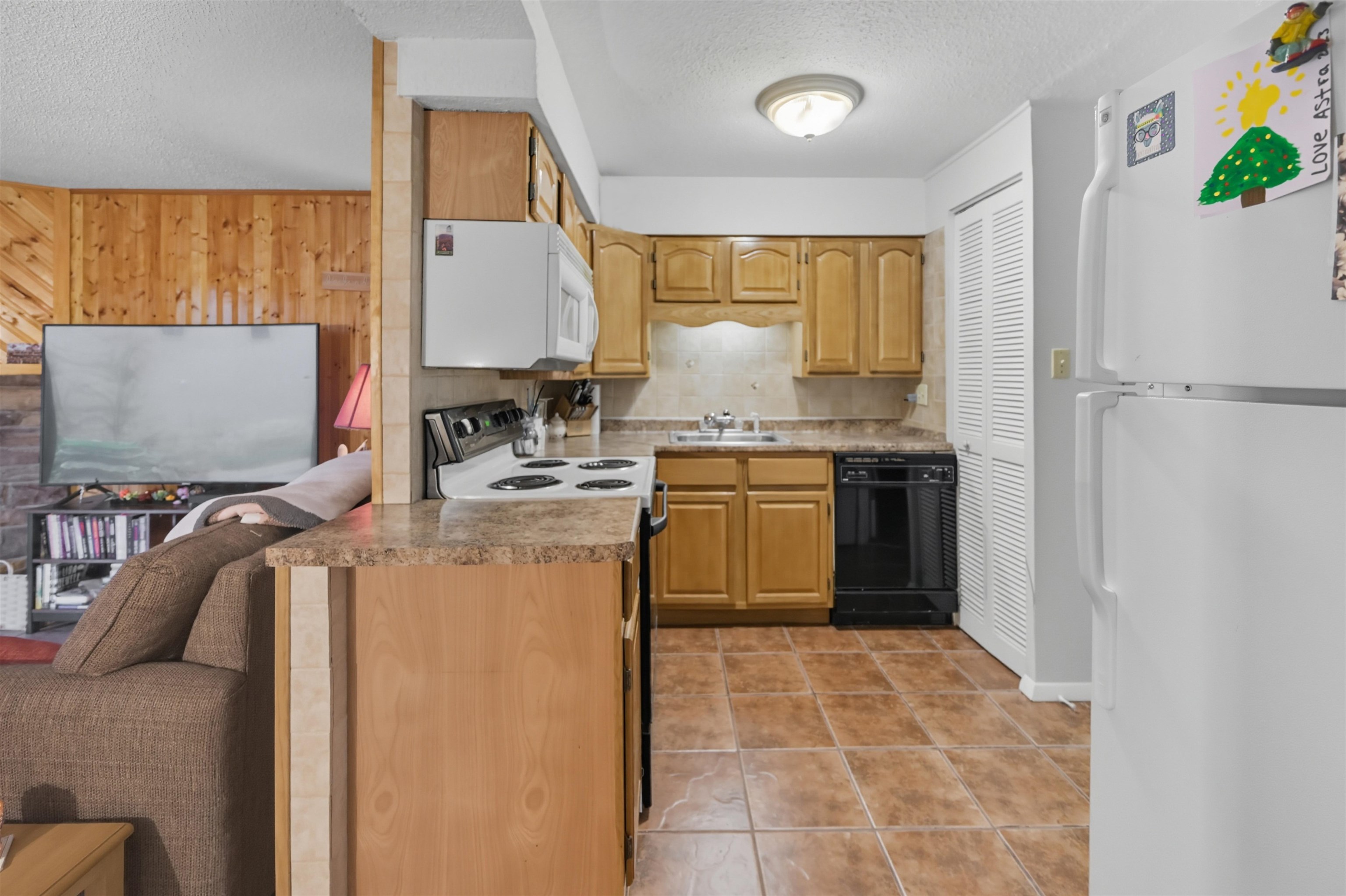 3 Chippewa Way, Unit 23 Waterville Valley, NH 03215 - Photo 10 of 21