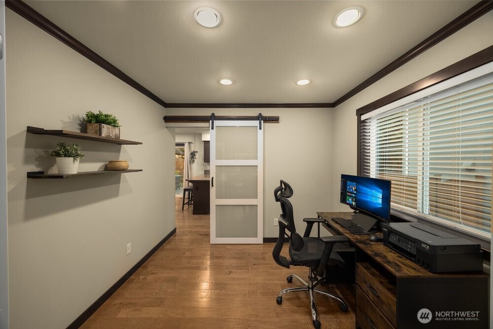 424 Barry Loop Mount Vernon, WA 98274 - Photo 11 of 23 a room with furniture and a window