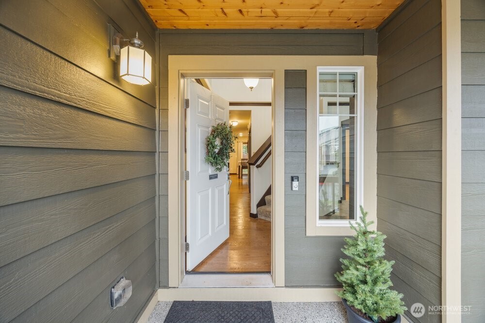 424 Barry Loop Mount Vernon, WA 98274 - Photo 2 of 23 a view of wooden door