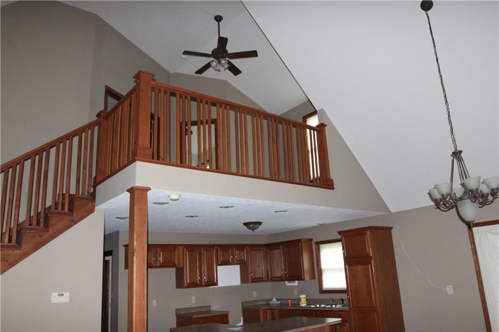 8767 Georgetown Road Columbus, IN 47201 - Photo 12 of 48