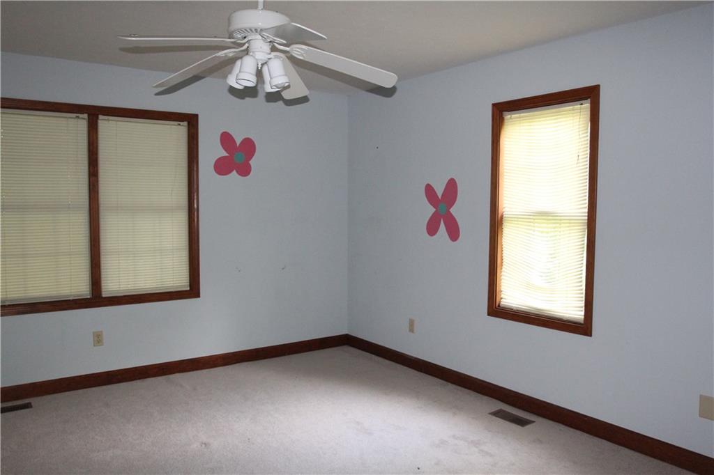8767 Georgetown Road Columbus, IN 47201 - Photo 31 of 48