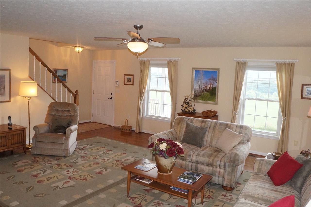 516 Hinch Street Spring City, TN 37381 - Photo 7 of 49 Gallery Image 7