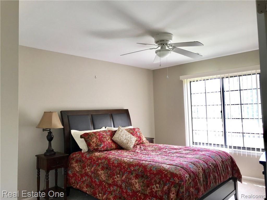 1558 Meadowside Drive, Unit 191 Rochester Hills, MI 48307 - Photo 16 of 19