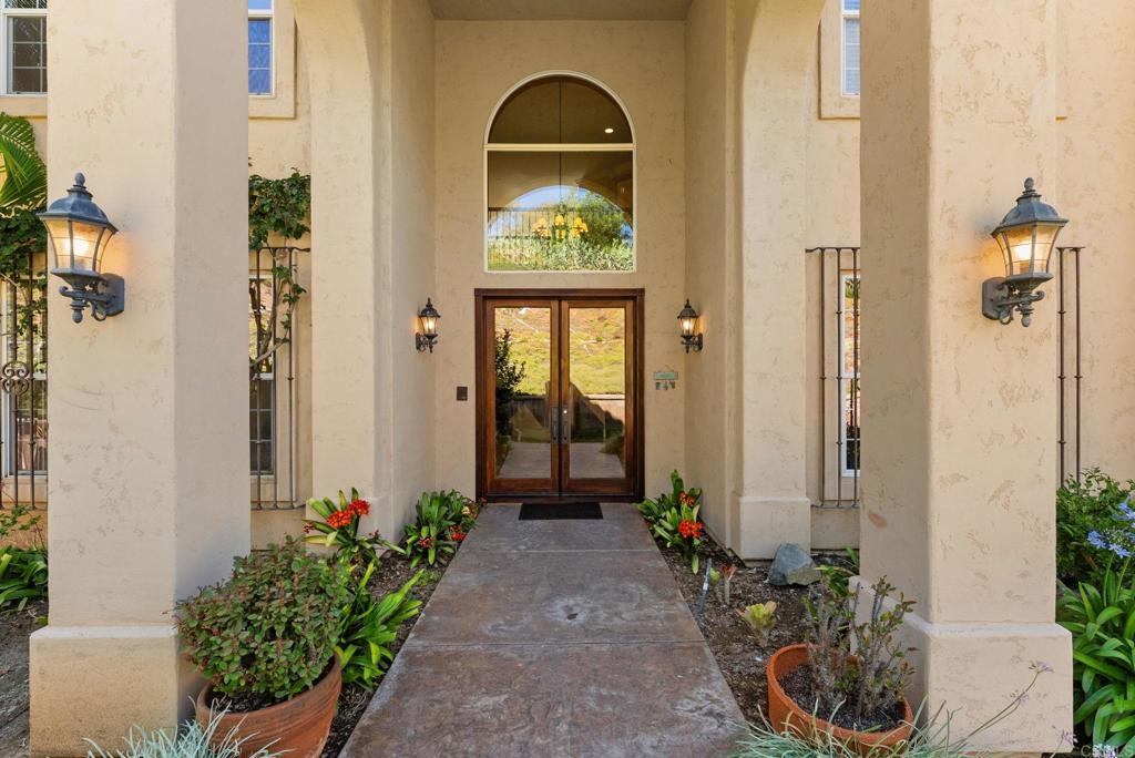 1829 Elevado Road Vista, CA 92084 - Photo 8 of 62