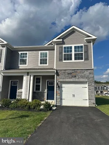 $2,950 | 11 Anna Lane, Westampton, NJ 08060