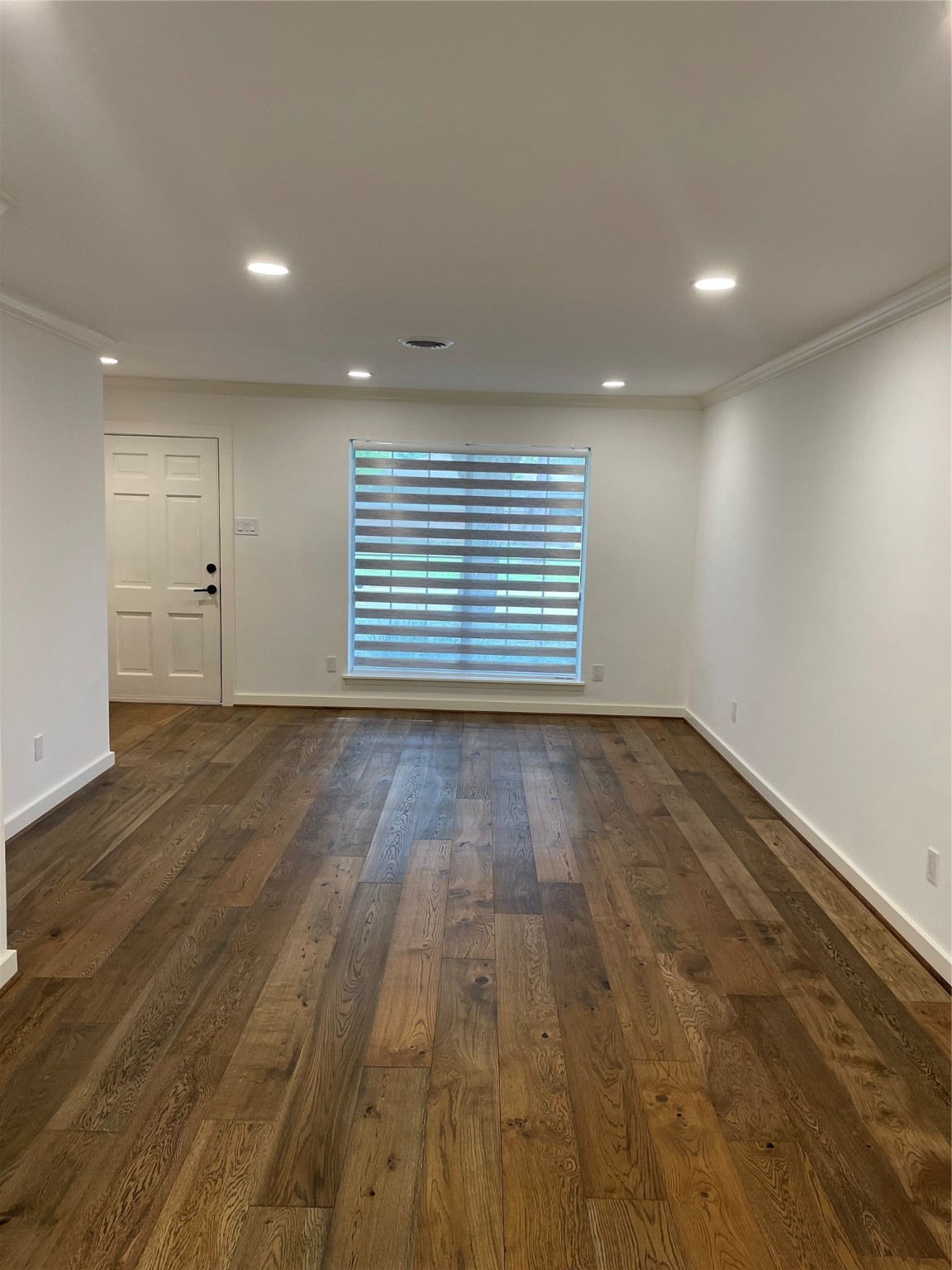 5518 Indigo Street Houston, TX 77096 - Photo 4 of 19