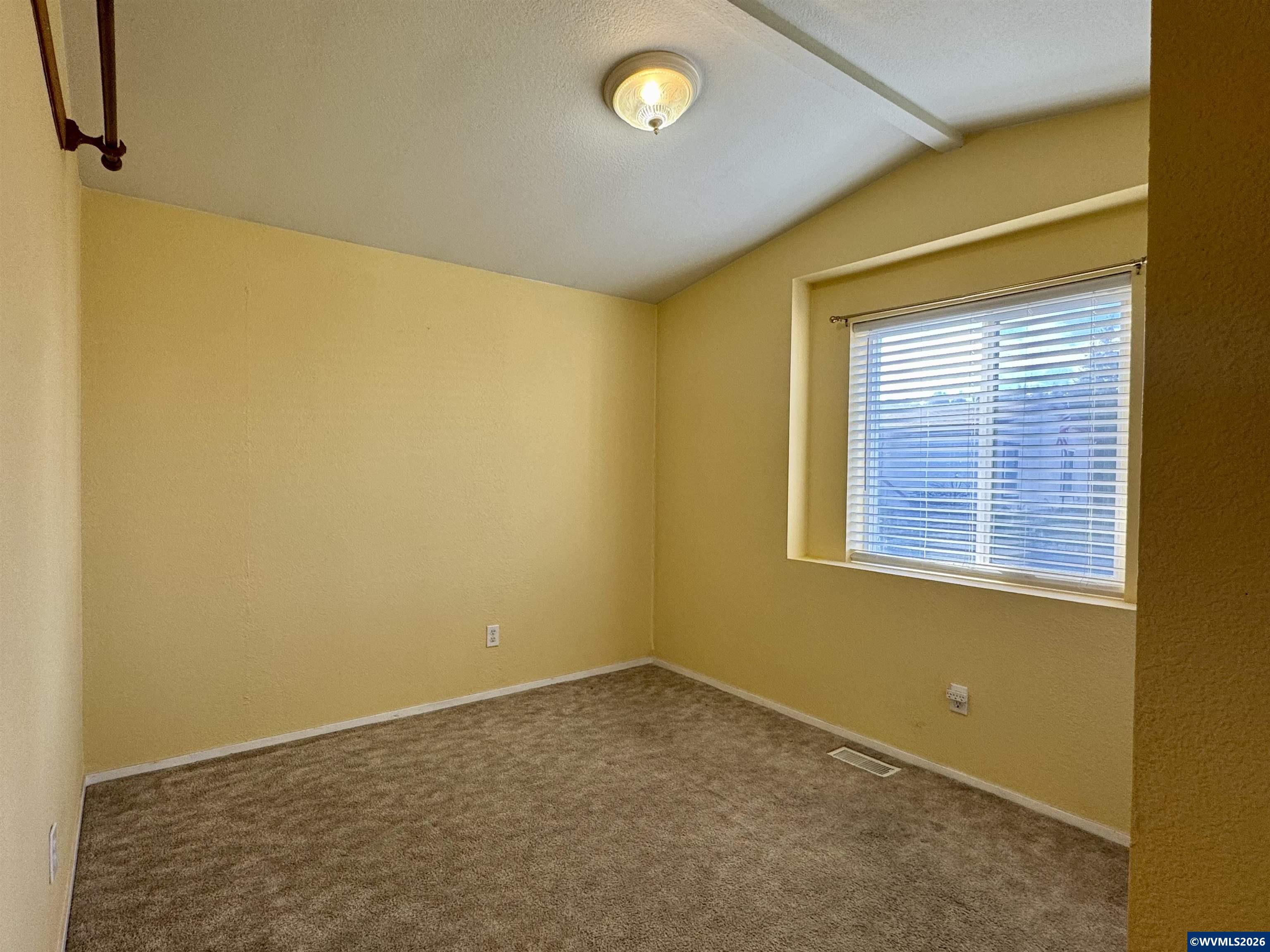 141 South 17th Street, Unit 7 Independence, OR 97351 - Photo 26 of 34