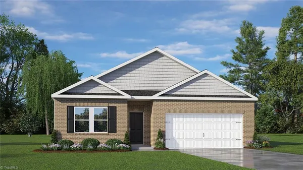 $323,490 | 140 Pinhook Drive, Lexington, NC 27295
