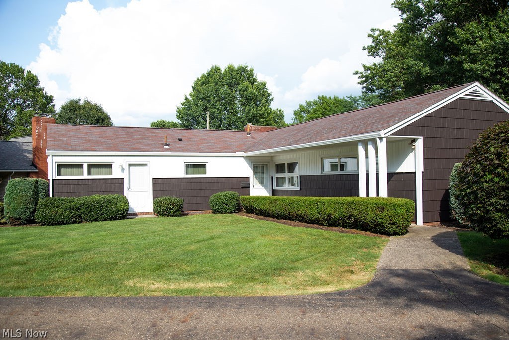 2400 Ridgedale Avenue Northwest Canton, OH 44708 - Photo 6 of 32 Gallery Image 6