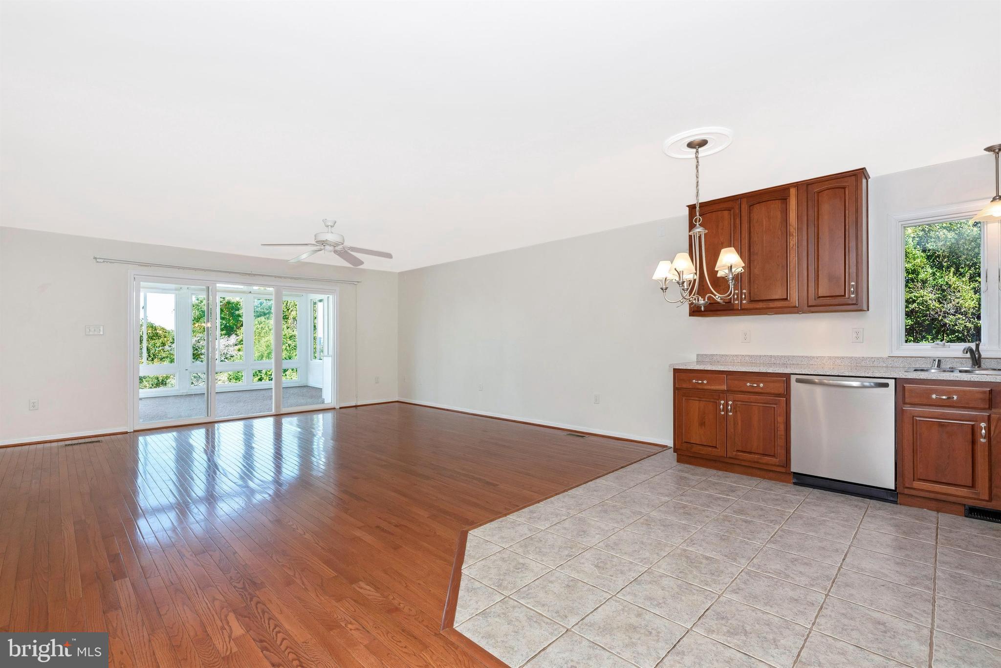 7010 Ridge Road Frederick, MD 21702 - Photo 11 of 89