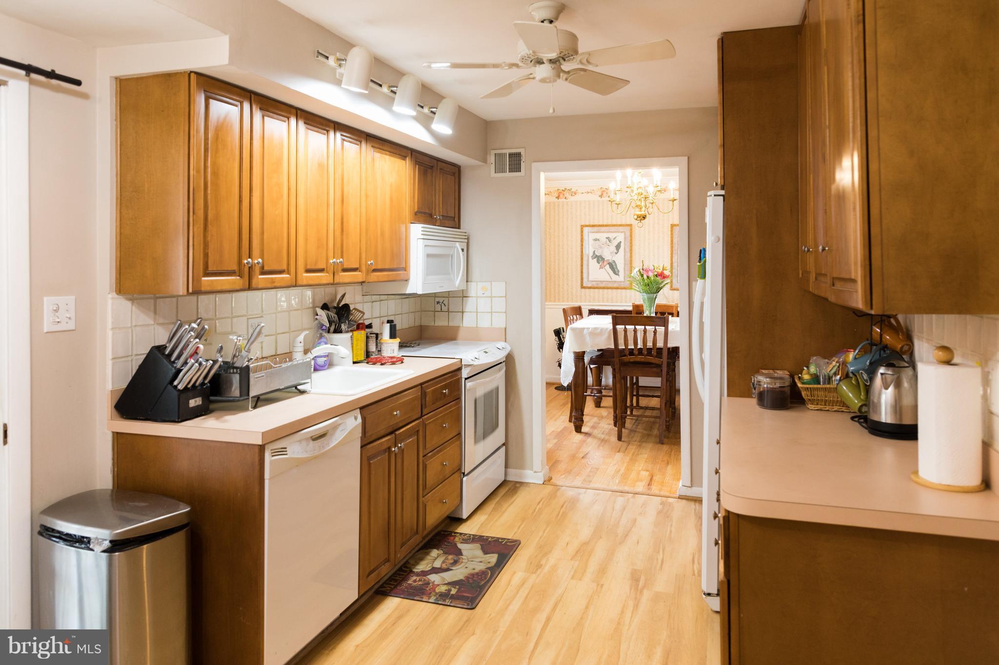 16022 Jerald Road Laurel, MD 20707 - Photo 2 of 19 Max efficiency w/ this galley kit! New hardwood!