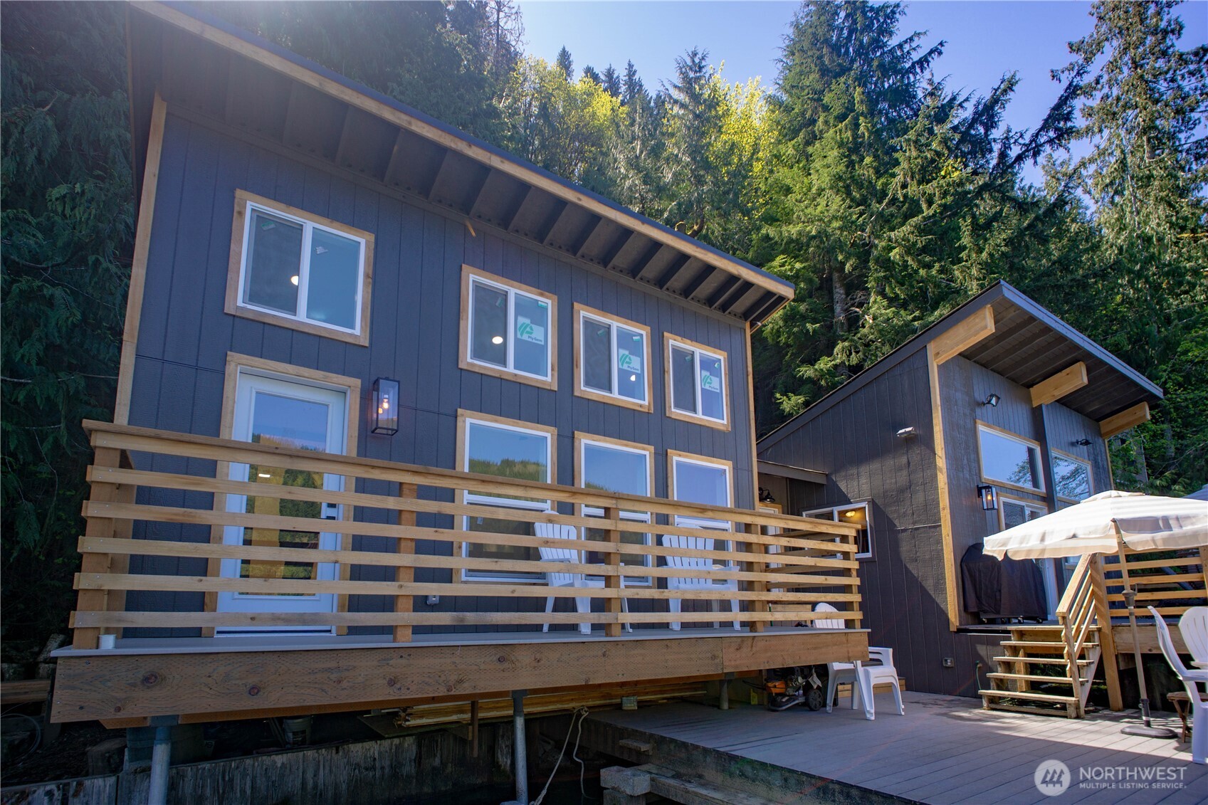 570 South Shore Road Port Angeles, WA 98363 - Photo 3 of 40