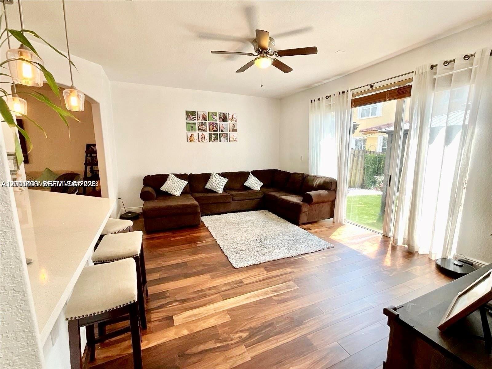 7472 Northwest 112 Path Doral, FL 33178 - Photo 15 of 40
