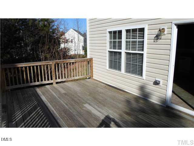2910 Barrymore Street Raleigh, NC 27603 - Photo 18 of 23 1870944-7