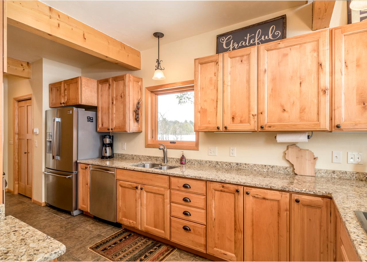 9181 Thoroughfare Road Minocqua, WI 54548 - Photo 4 of 33 Gallery Image 4