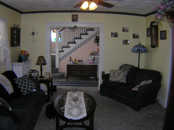 29 Holmes Road Dedham, MA 02026 - Photo 6 of 11 Gallery Image 6