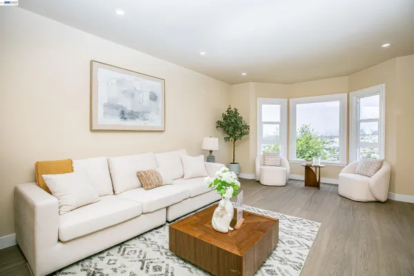 $1,488,000 | 224 Shields Street, San Francisco, CA 94132