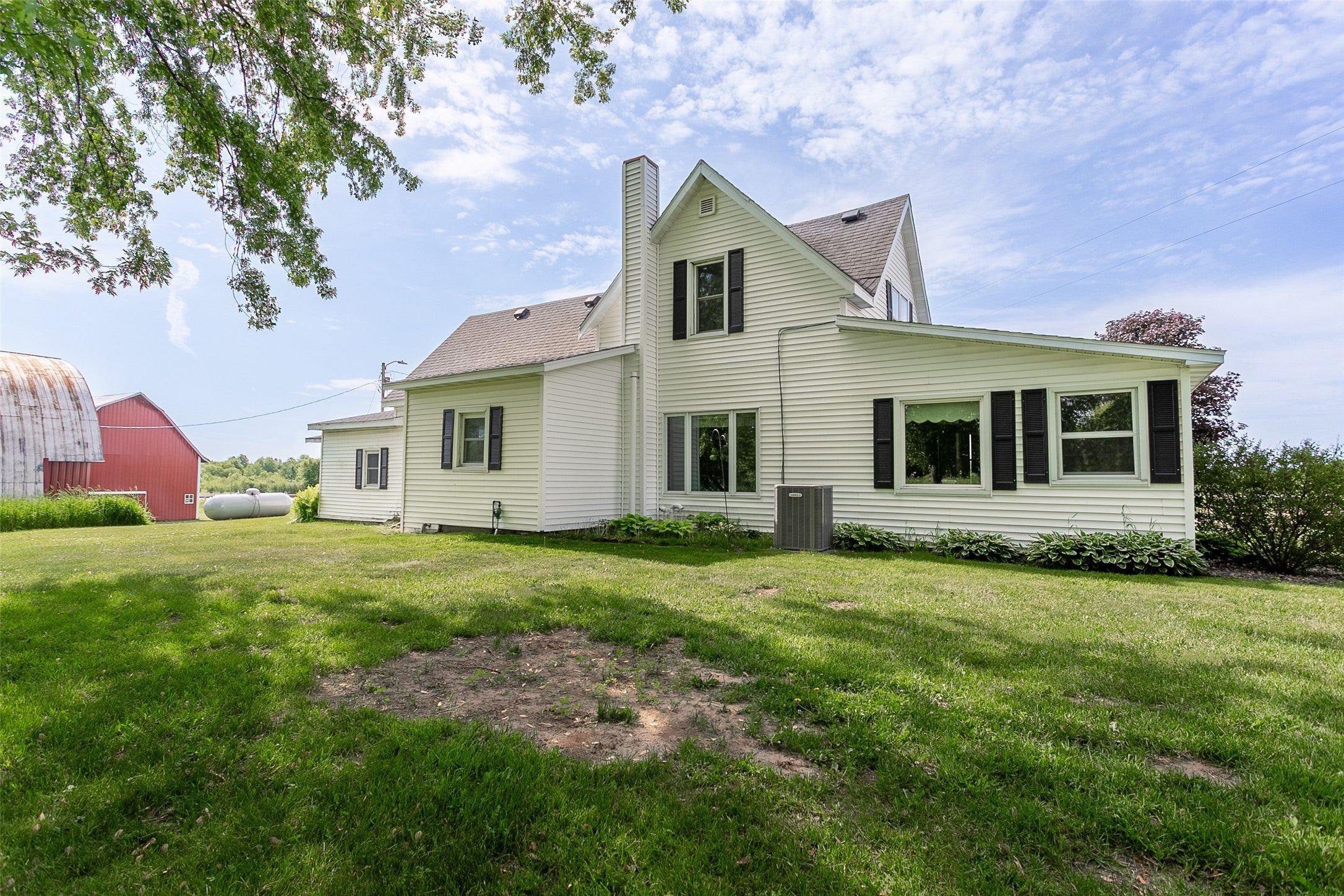 N14386 Town Line Road Fairchild, WI 54741 - Photo 6 of 55 Gallery Image 6