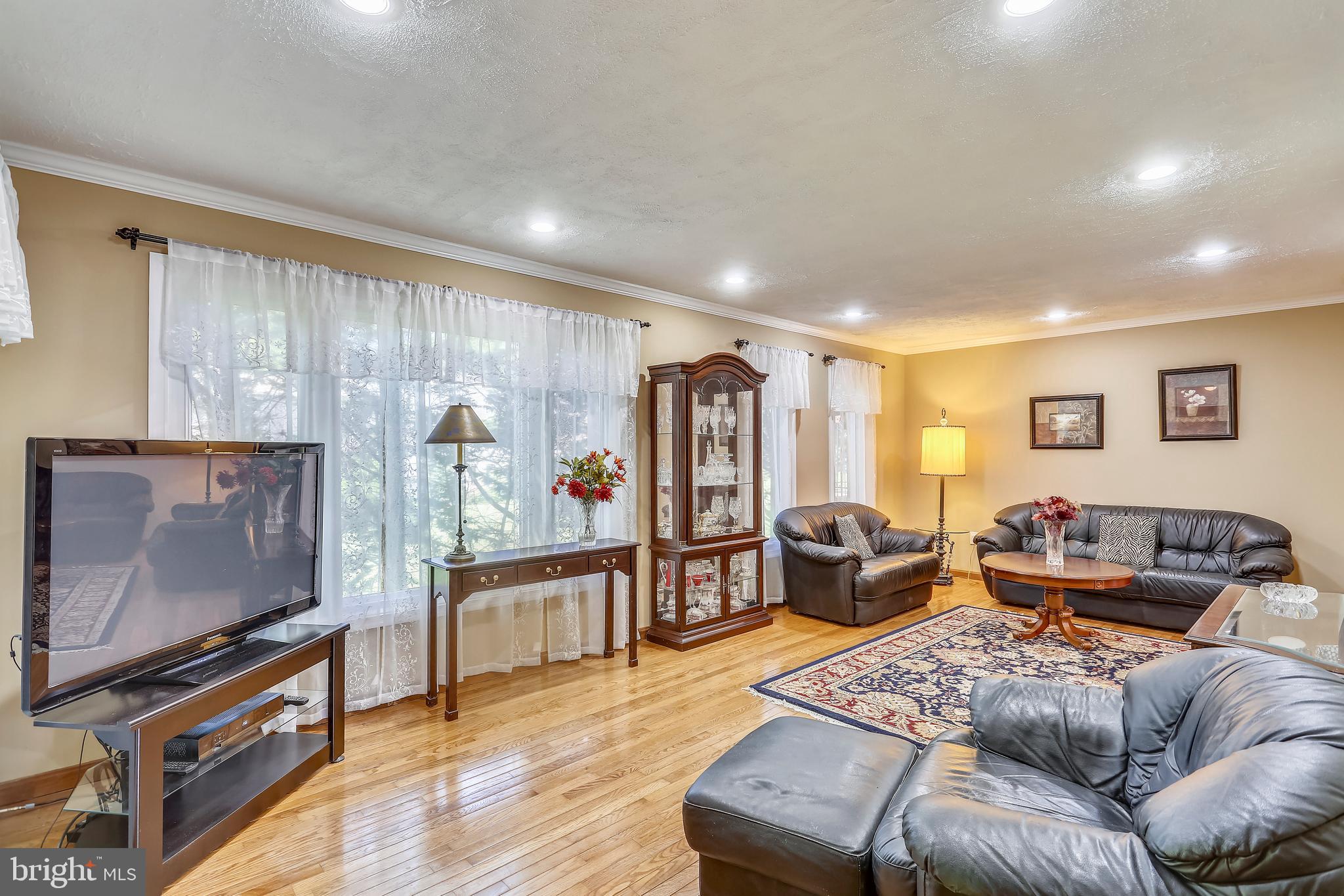 spacious living room