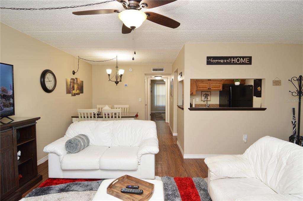 12760 Indian Rocks Road, Unit 1030 (FURNISHED) Largo, FL 33774 - Photo 19 of 83