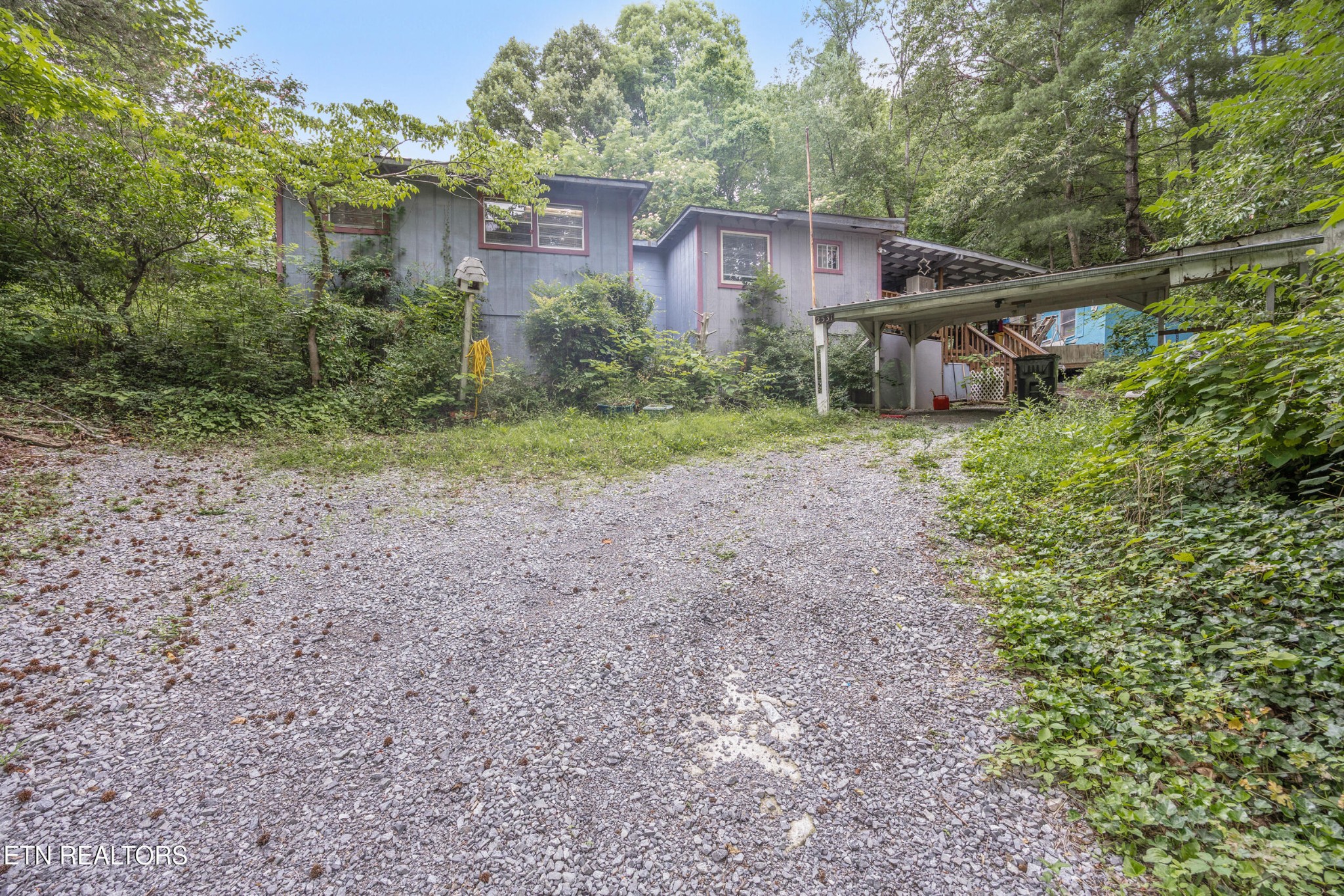 2531 Ridge Road Pigeon Forge, TN 37863 - Photo 13 of 29 Gallery Image 13