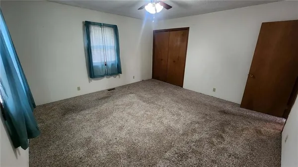 $199,500 | 301 East Walnut, Weir, KS 66781