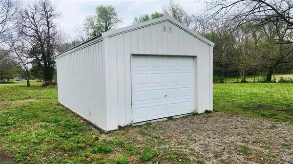 $199,500 | 301 East Walnut, Weir, KS 66781