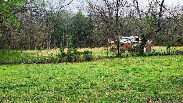 $199,500 | 301 East Walnut, Weir, KS 66781