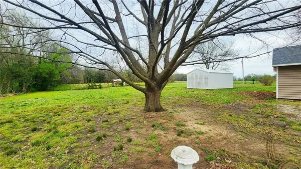 $199,500 | 301 East Walnut, Weir, KS 66781