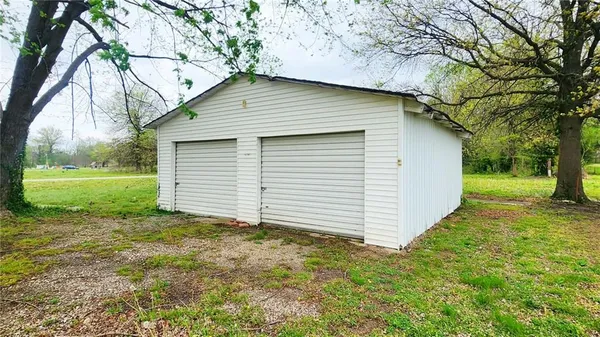 $199,500 | 301 East Walnut, Weir, KS 66781