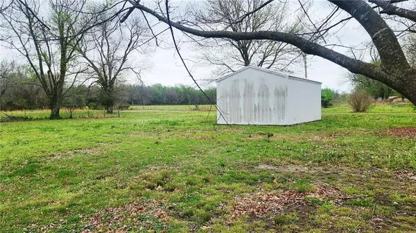 $199,500 | 301 East Walnut, Weir, KS 66781