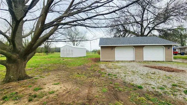 $199,500 | 301 East Walnut, Weir, KS 66781