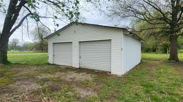 $199,500 | 301 East Walnut, Weir, KS 66781