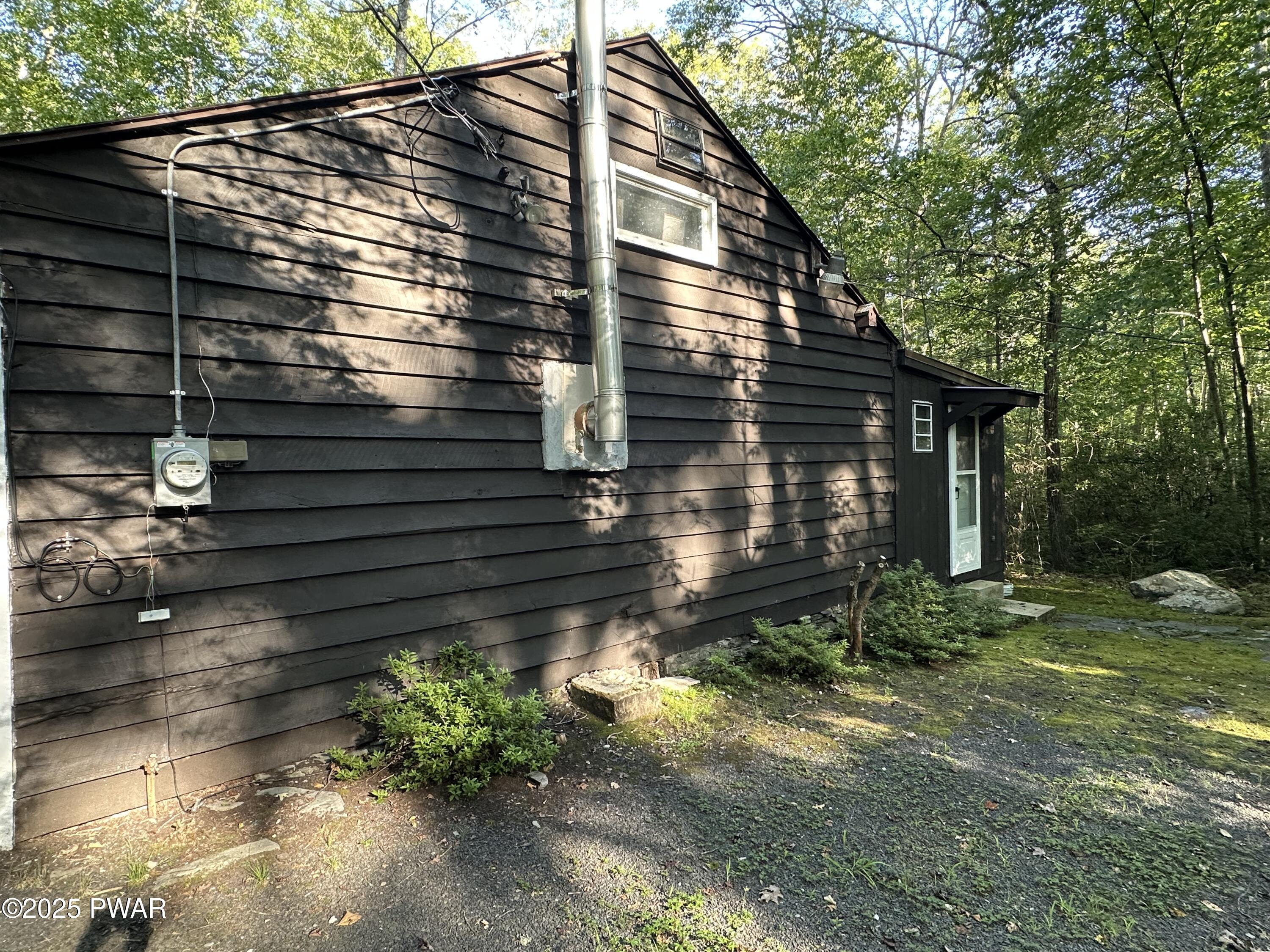 980 Silver Lake Road Dingmans Ferry, PA 18328 - Photo 14 of 20