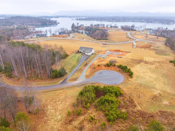 $55,000 | 14 Caroline Court, Union Hall, VA 24176